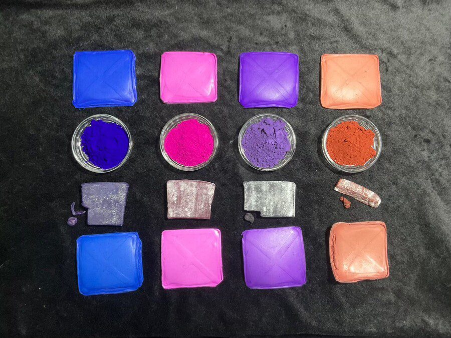 เลือก Base Resin ผิด ชีวิตเปลี่ยน: เบื้องหลังคุณภาพสีผสมพลาสติก ที่โรงงานต้องรู้-PUFoam_pigment_powder-ผงสีผสมเม็ดพลาสติก-หลากสี-รองเท้าโฟม-ไทยพิกเมนท์