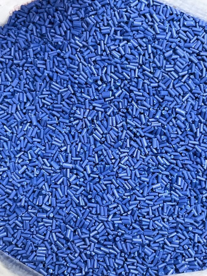 สีเม็ดมาสเตอร์แบทช์ คืออะไร? รวมบทความความรู้ เทคนิคการเลือกใช้ และปัญหาในงานพลาสติก